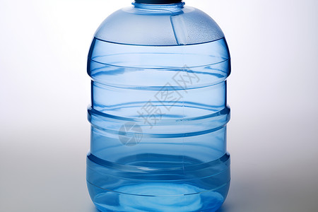 蓝色水瓶背景图片