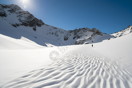 冬日的山坡背景图片