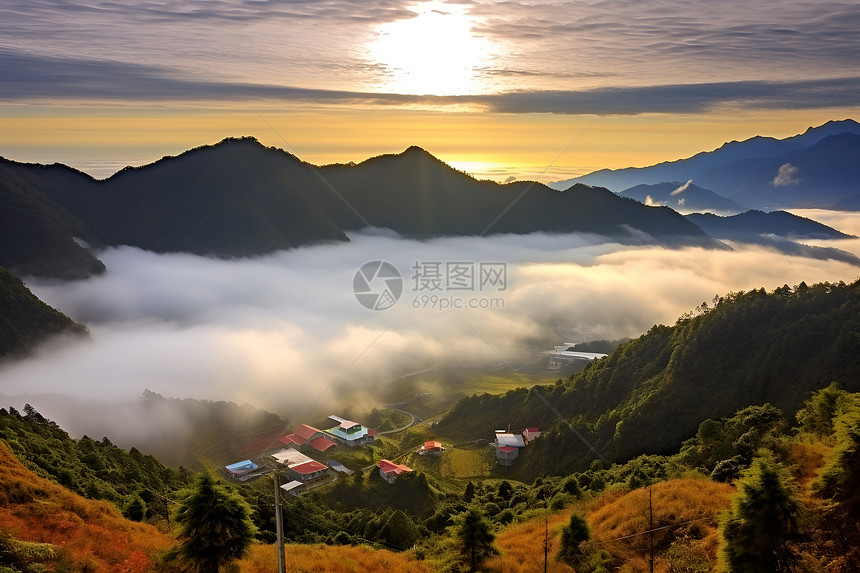 晨曦山谷的美丽景观图片