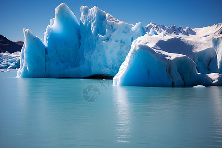 冰山漂浮背景图片