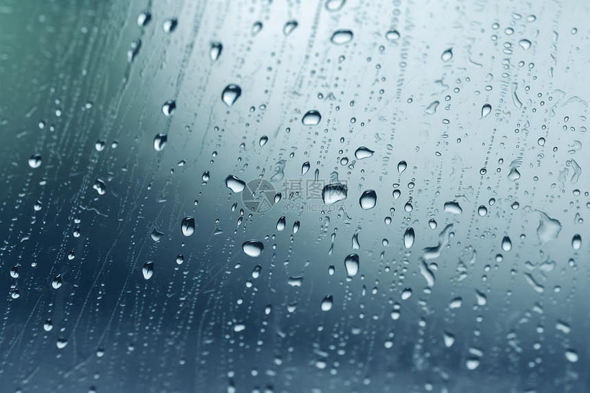 玻璃窗上的雨滴图片