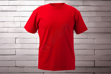 红短袖红衬衫与白砖墙背景
