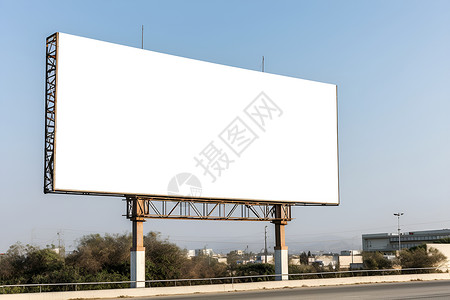 天空下的巨幅广告牌背景图片