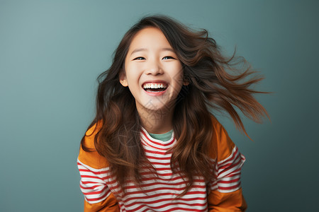 开心大笑女孩开心大笑的亚洲女孩背景