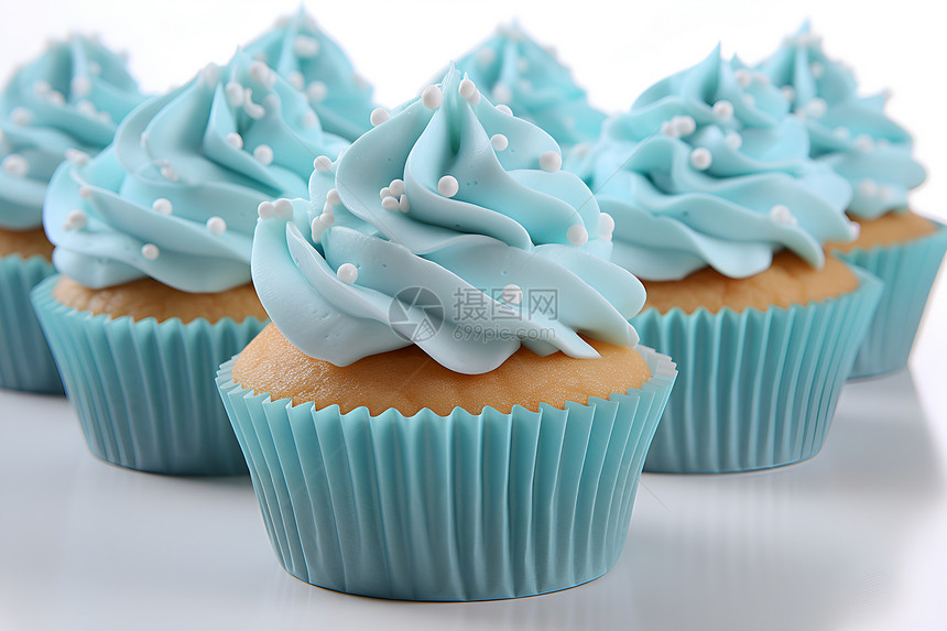 蓝色糖霜杯子蛋糕图片