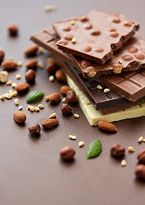 巧克力杏仁糖棕色的食物高清图片