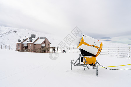 造雪机西牙,安达卢西亚,格拉纳达雪炮内华达山脉滑雪胜地运作旅行运动雪炮内华达山脉运行背景