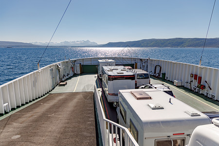 渡船十字美丽的自然挪威图片