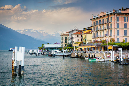 贝拉焦,意大利伦巴第科莫湖上的小镇高清图片