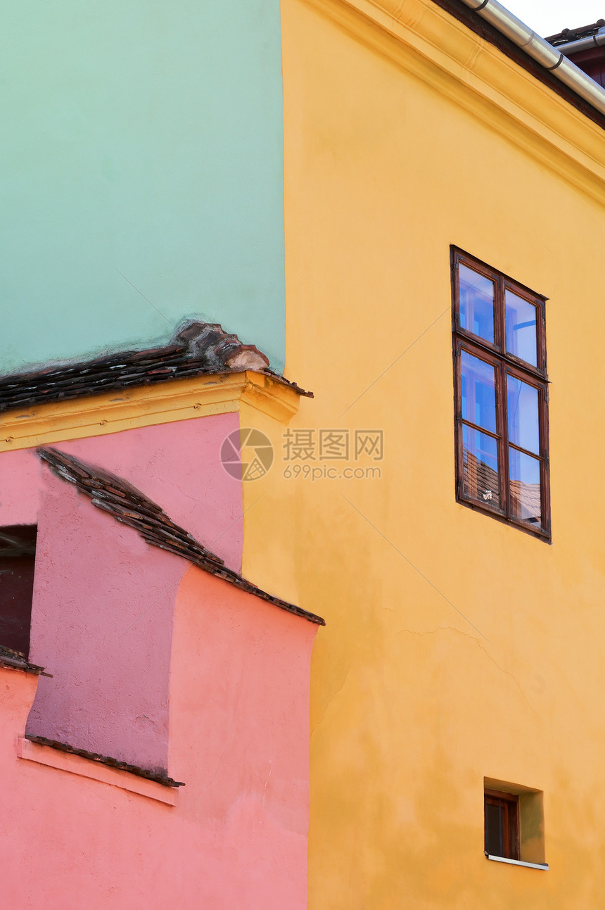 抽象的五颜六色的房子希奇索拉罗马尼亚图片