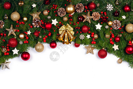 星星装饰边框圣诞边框的树枝白色背景与隔离,红色金色装饰,浆果,星星圣诞树树枝的圣诞框架背景