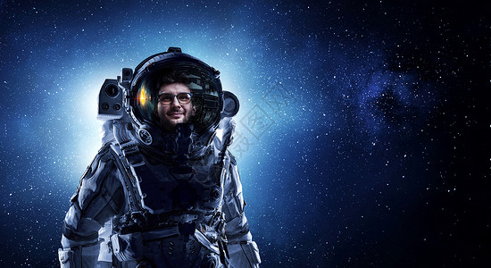 戴太空头盔的宇航员的肖像梦想太空图片