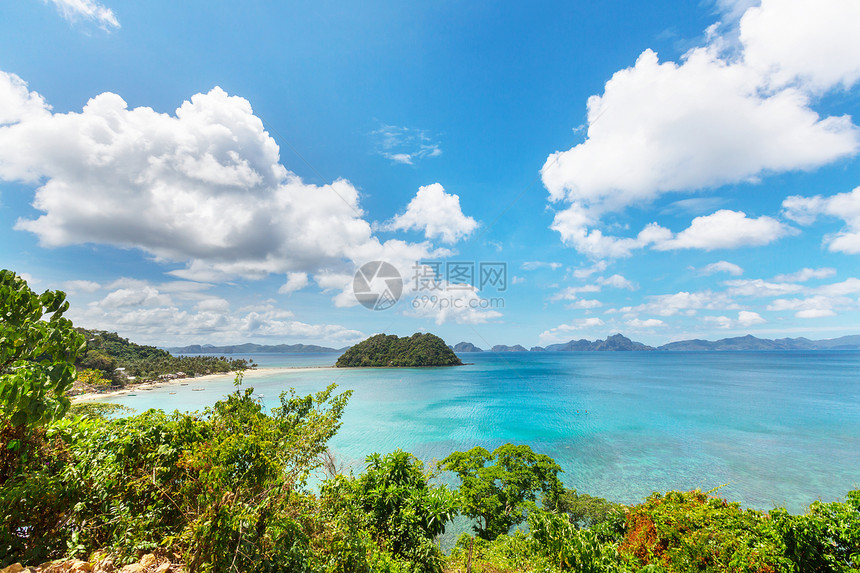 令人惊叹的海景海湾山区岛屿,巴拉望,菲律宾图片