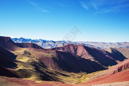 秘鲁库斯科地区维尼昆卡的徒步旅行场景蒙大纳德西特科洛雷斯,彩虹山背景图片
