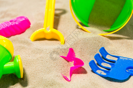 童夏天的沙滩玩具套件沙滩玩具套件夏季海滩图片
