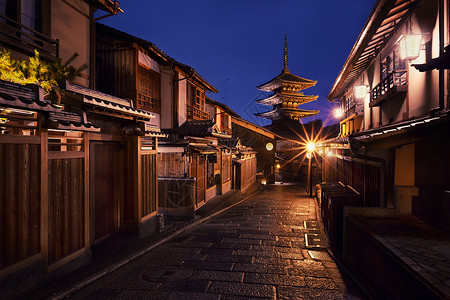 安而无危毛笔字日本京都,高山区,Yasakanoto塔,晚上也被称为霍坎寺日本京都,夜中无塔背景