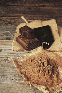巧克力可可粉的混合图片