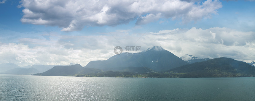 吉兰格峡湾的自然景观挪威山图片