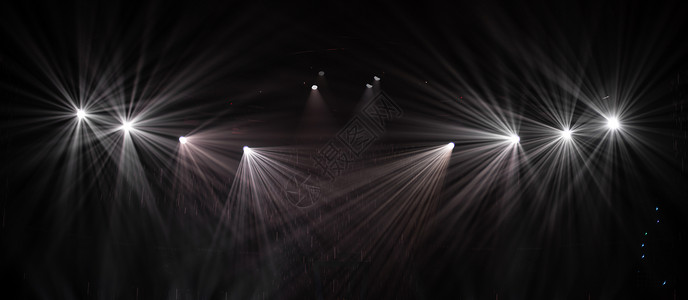 光线照亮了音乐会上的场景背景图片