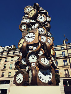 法国巴黎拉扎尔火车站用钟表制作的艺术雕塑流行的旅游地标每个人的时间,同的时间背景图片