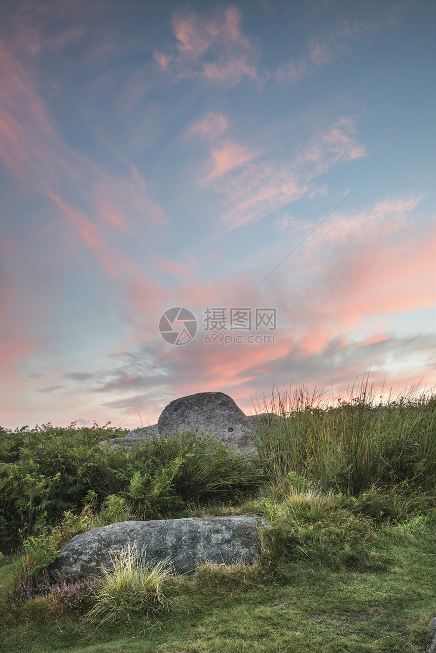 美丽的黎明日出景观形象的希格托夏季英国的高峰地区图片