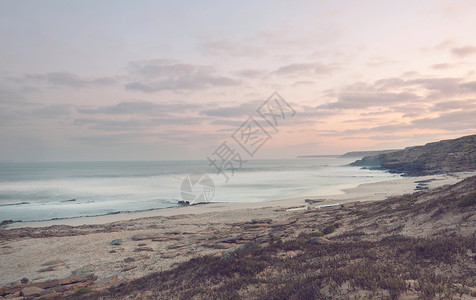 日落后的海洋海岸,Instagram过滤器图片