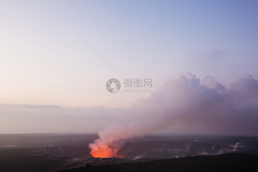 活火山夏威夷大岛上的基拉韦亚活火山图片