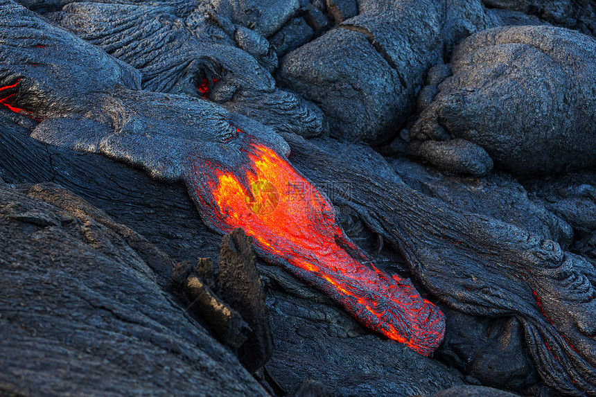 活火山夏威夷大岛上的基拉韦亚活火山图片