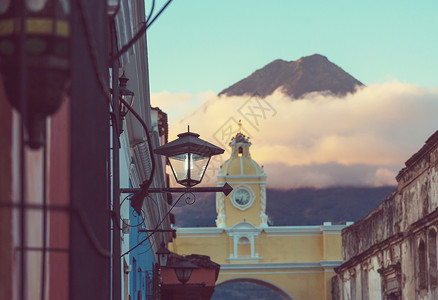 安提瓜岛殖民建筑古老的安提瓜危地马拉城,洲,危地马拉背景图片