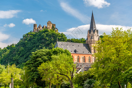 利勃夫劳恩基切德国奥伯韦塞尔附近的莱茵河谷莱茵峡谷的Schonburg城堡Liebfrauenkirche们女士的教堂110背景
