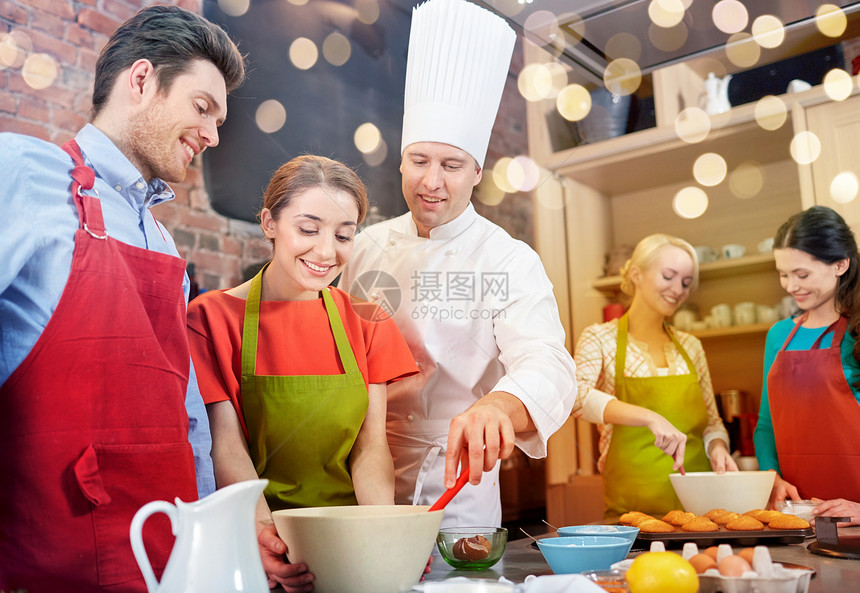 烹饪课,烹饪,包店,食物人的快乐的朋友男厨师厨房烘焙快乐的朋友厨师厨房烘焙图片