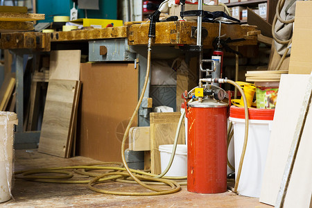 生产制造木工行业家具厂车间泵压缩机用胶车间泵压缩机用胶图片