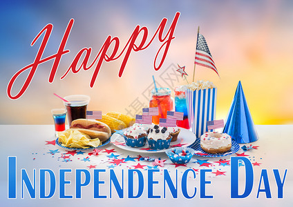 假日,庆祝主义食物饮料装饰为美国独立日夜空背景美国独立日派上的食物饮料美国独立日派上的食物背景