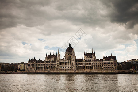 匈牙利,布达佩斯议会大楼的景色匈牙利的首都图片