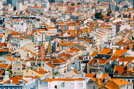 葡萄牙里斯本城市屋顶的鸟瞰图高清图片