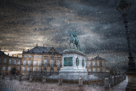 星空哥本哈根皇家阿马里恩堡宫殿丹麦哥本哈根皇家阿马里恩堡宫殿图片