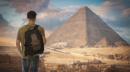个人埃及旅行吉萨的金字塔图片