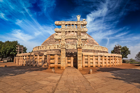 伟大的佛塔古老的佛教纪念碑印度马迪亚邦桑奇伟大的佛塔印度马迪亚邦桑奇图片