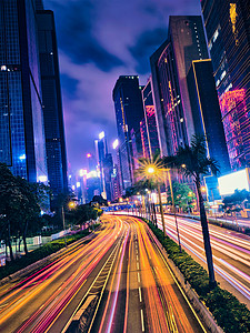香港夜间的街道图片