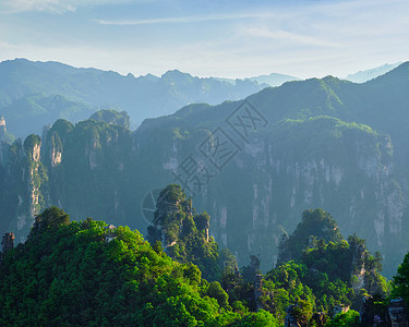 中国著名的旅游景点张家界石柱崖山日落湖南武陵源张家界山脉,中国图片