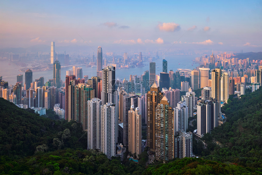 著名的香港景观香港摩天大楼天际线城市景观维多利亚峰日落中国香港香港摩天大楼天际线城市景观景观图片