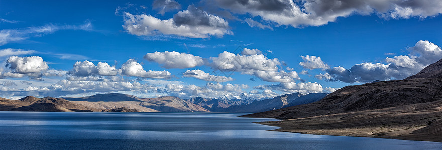 喜马拉雅山喜马拉雅山脉TsoMoriri湖全景科尔佐克,昌桑地区,拉达克,查谟克什米尔,喜马拉雅山的TsoMori背景图片