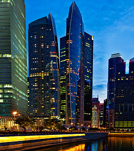 新加坡市中心商业中心摩天大楼晚上新加坡市中心晚上图片