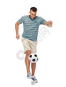 运动,休闲人的轻人自由式杂耍足球白色背景轻人自由式杂耍足球图片