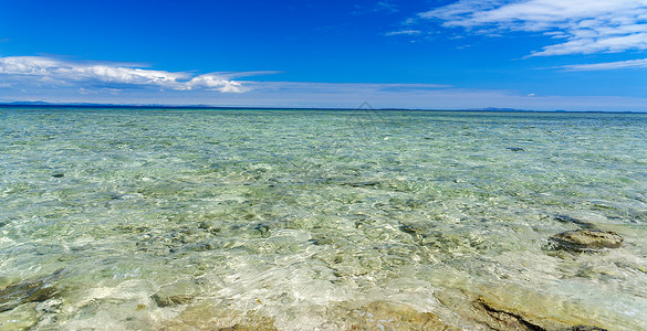 斐济群岛外的绿松石海水高清图片
