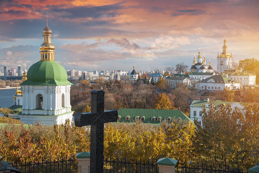 基辅佩切斯克拉夫拉的观点,正统修道院列入联合国教科文世界遗产名单乌克兰图片