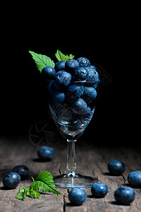蓝莓,小璃杯里叶子图片