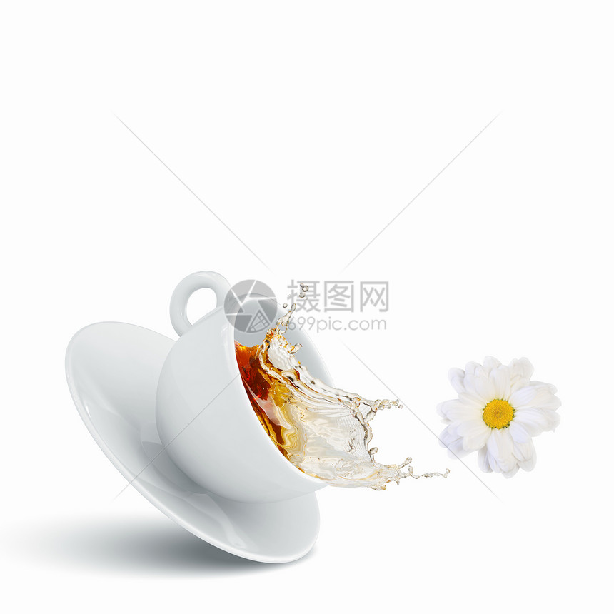 杯茶白色背景的白色洋甘菊茶图片