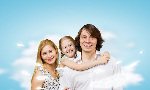 幸福的家庭父母女儿的幸福家庭肖像图片