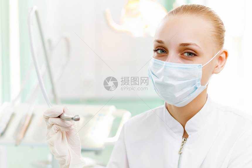 牙科工人牙医助理的肖像图片